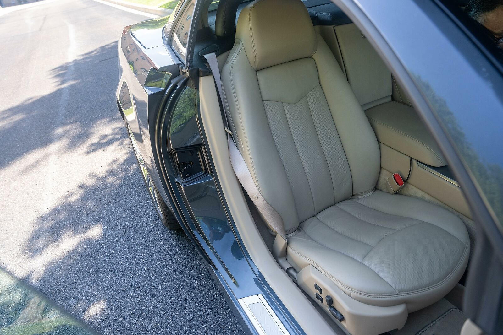 2009 Cadillac XLR-V in Gray Flannel