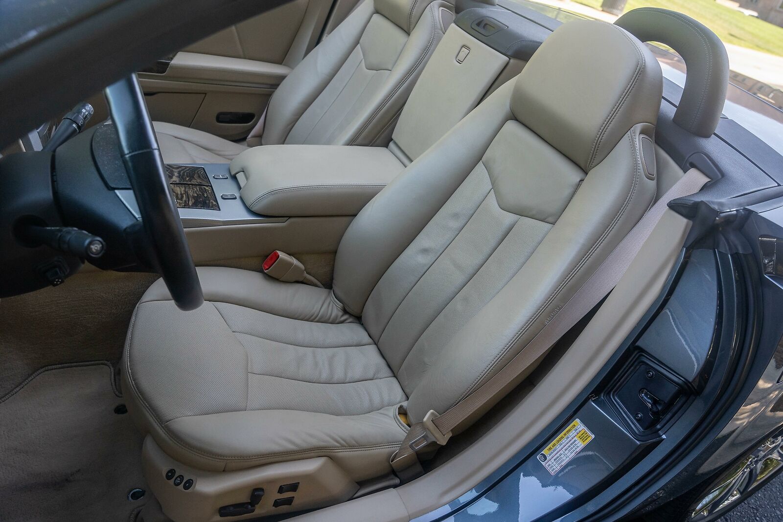 2009 Cadillac XLR-V in Gray Flannel