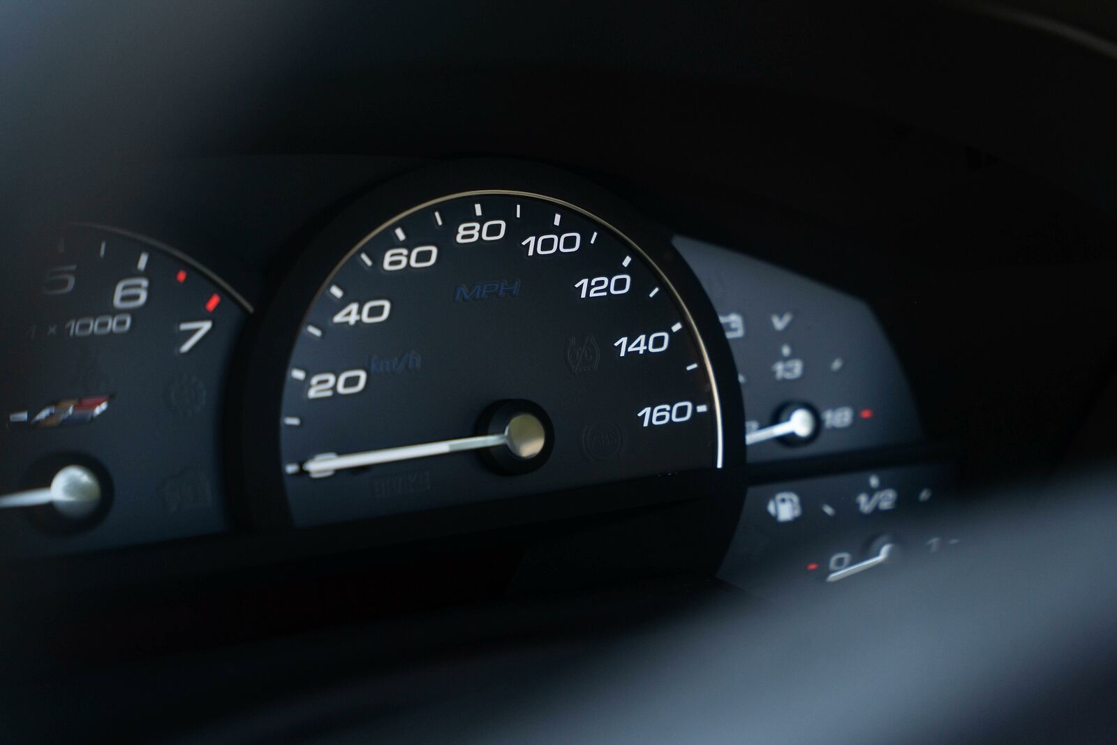 2009 Cadillac XLR-V in Gray Flannel