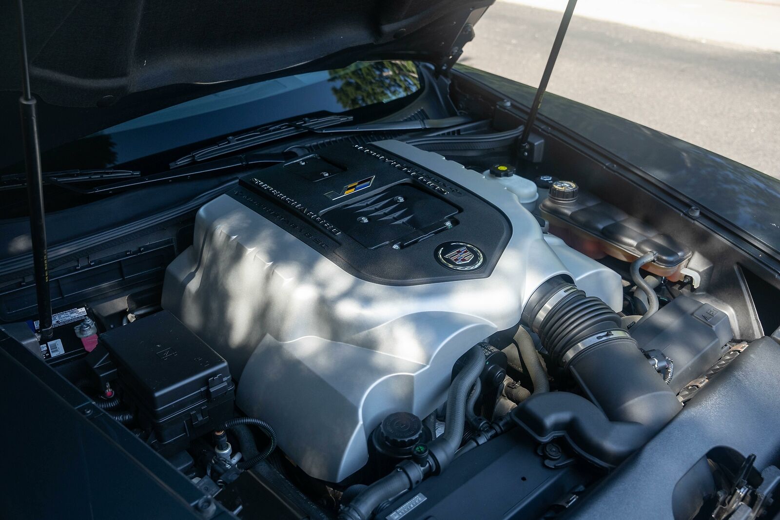 2009 Cadillac XLR-V in Gray Flannel