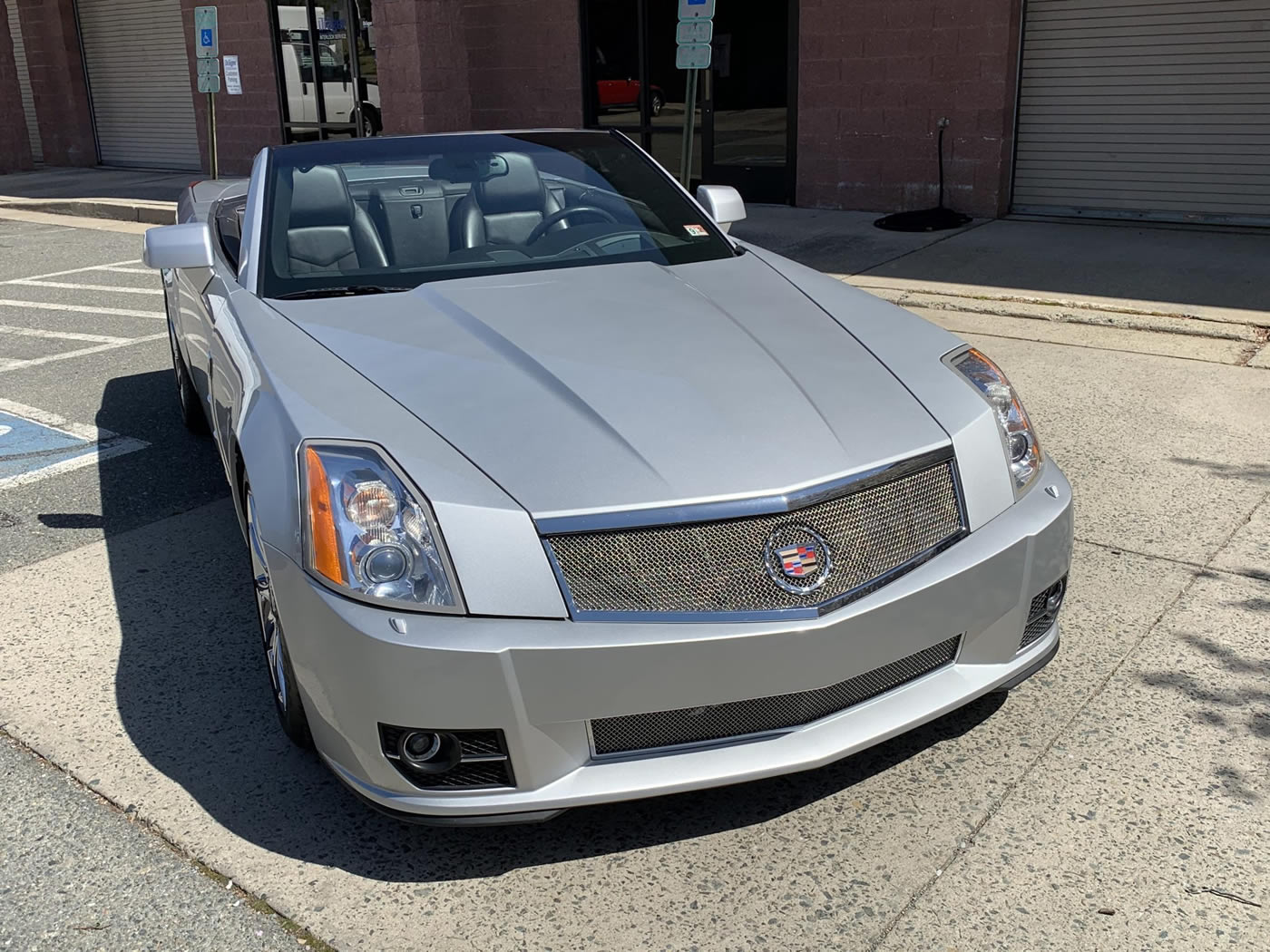 2009 Cadillac XLR-V in Radiant Silver