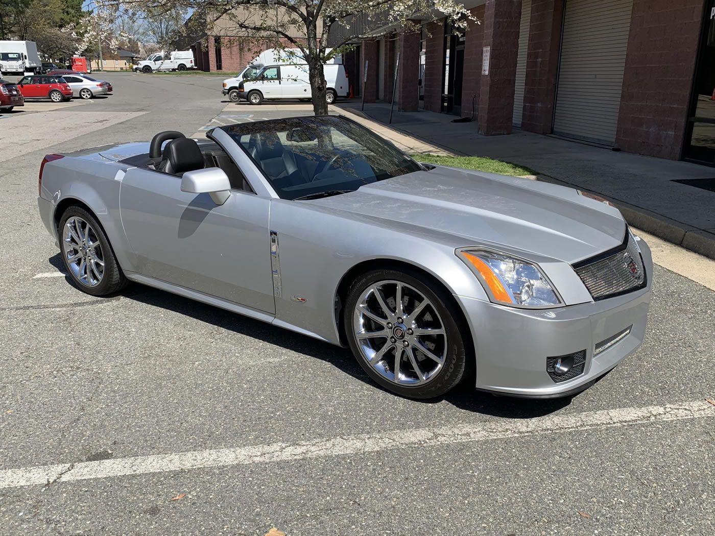 2009 Cadillac XLR-V in Radiant Silver