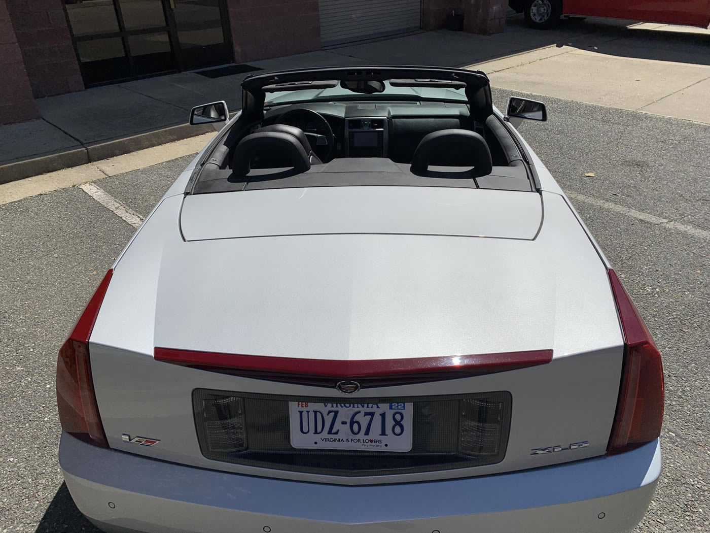 2009 Cadillac XLR-V in Radiant Silver