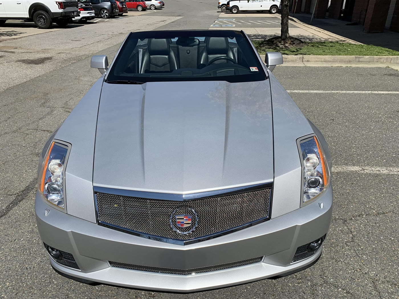 2009 Cadillac XLR-V in Radiant Silver