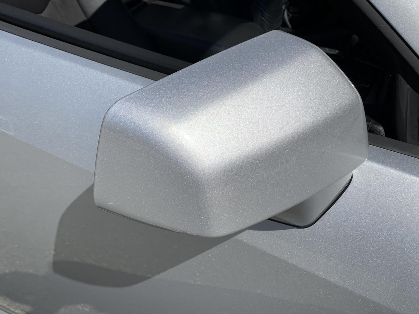 2009 Cadillac XLR-V in Radiant Silver