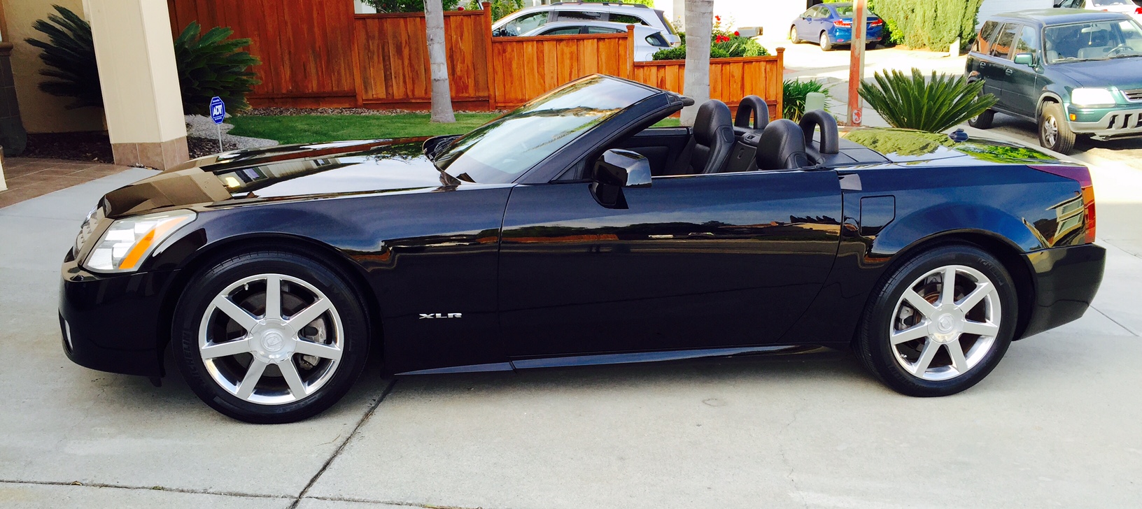 XLR_Left_Side_Top_Down_1